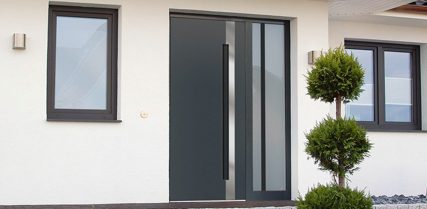 Modernes Einfamilienhaus mit Rodenberg Türsystem